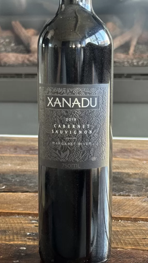 Wine bottle image